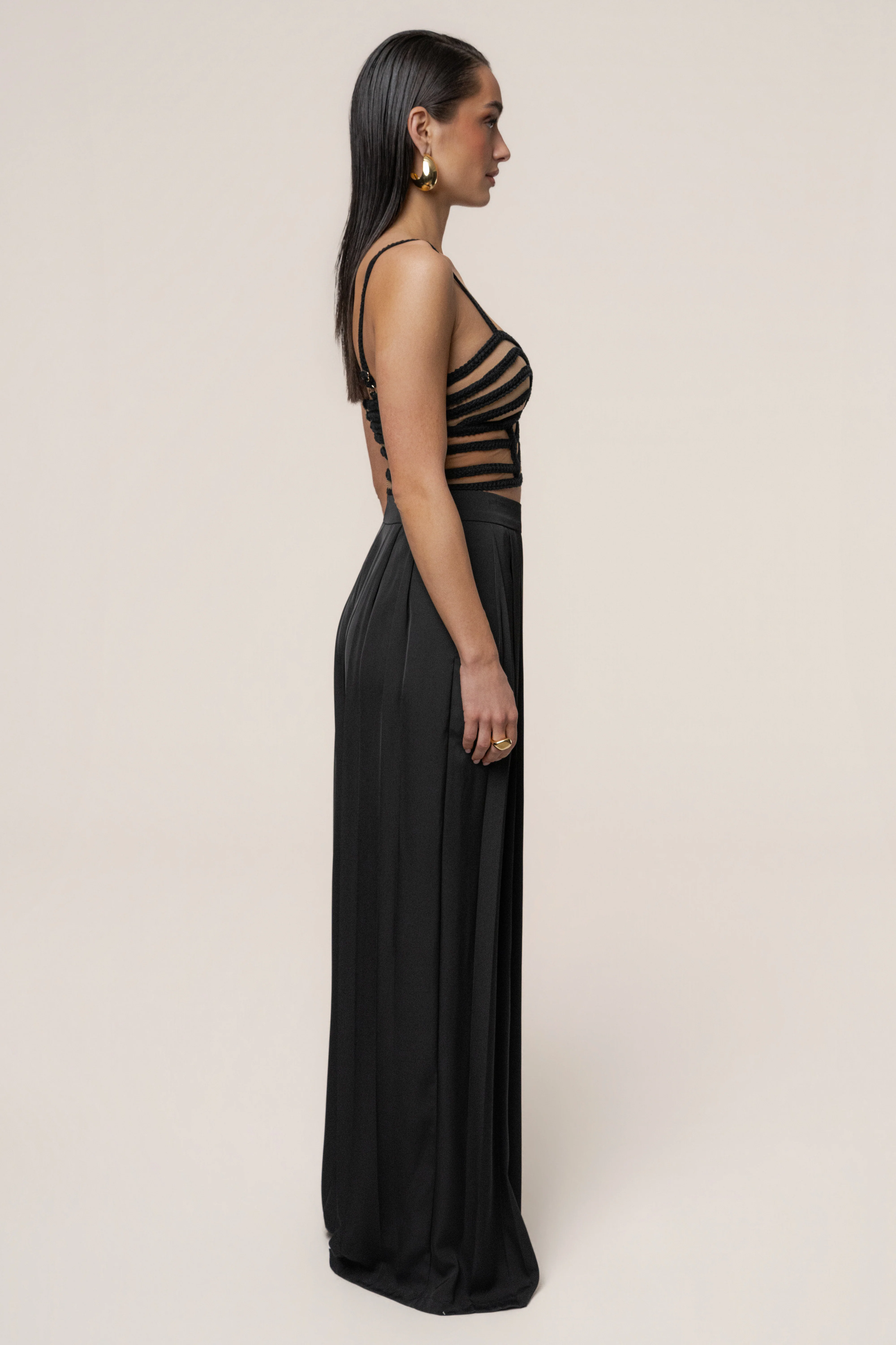 Black Serenity Bay Top