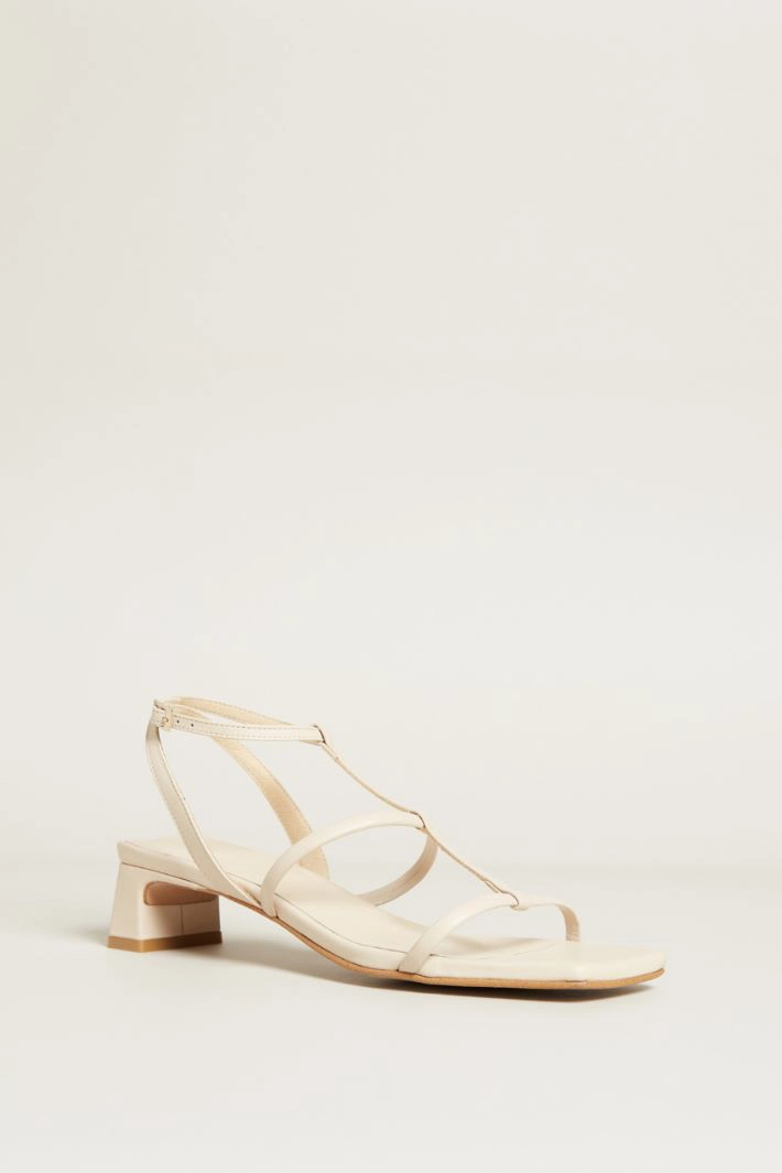 Heeled sandals - LIGHT BEIGE