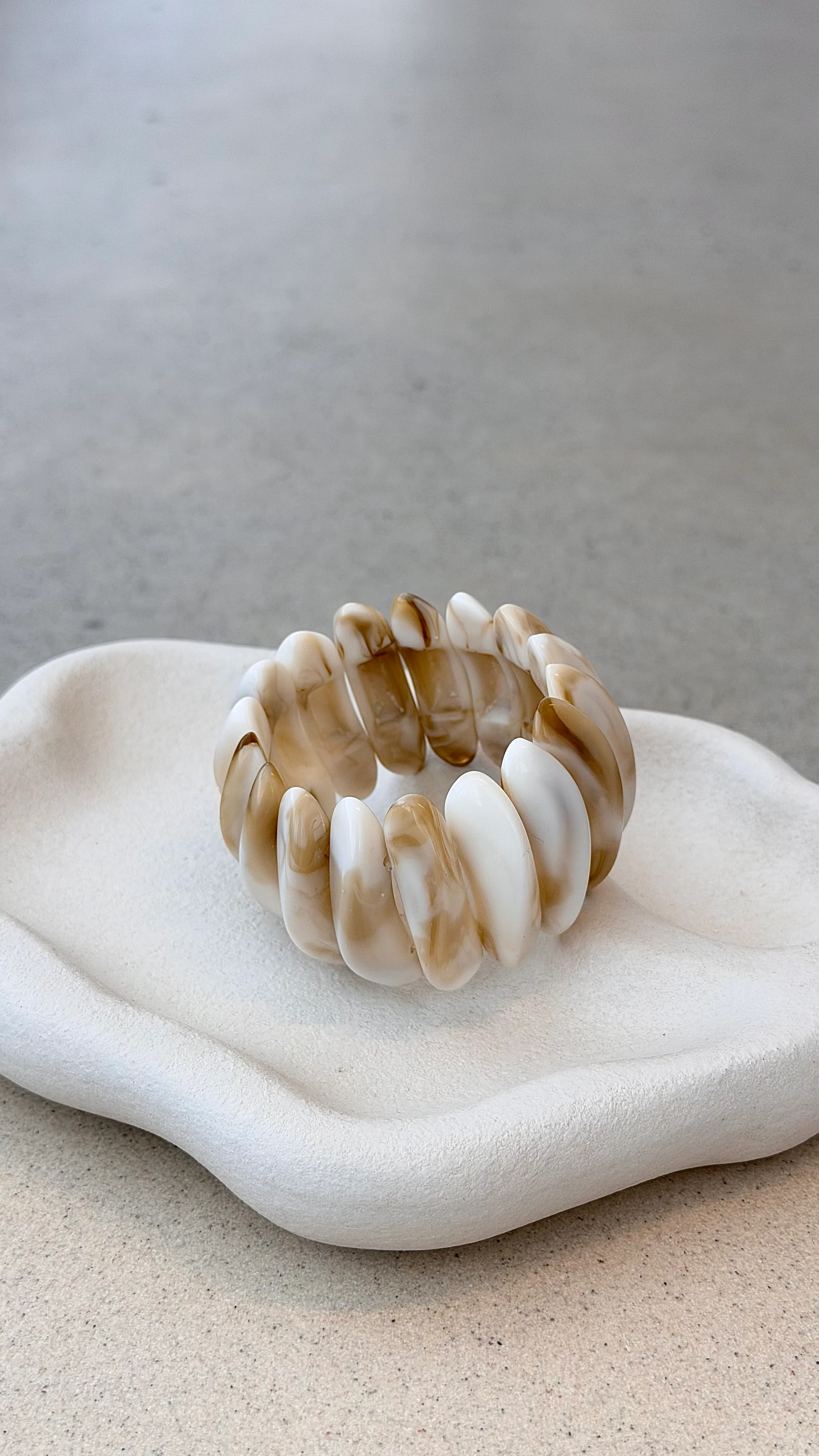 Destiny Stretch Bracelet - Cream Marble