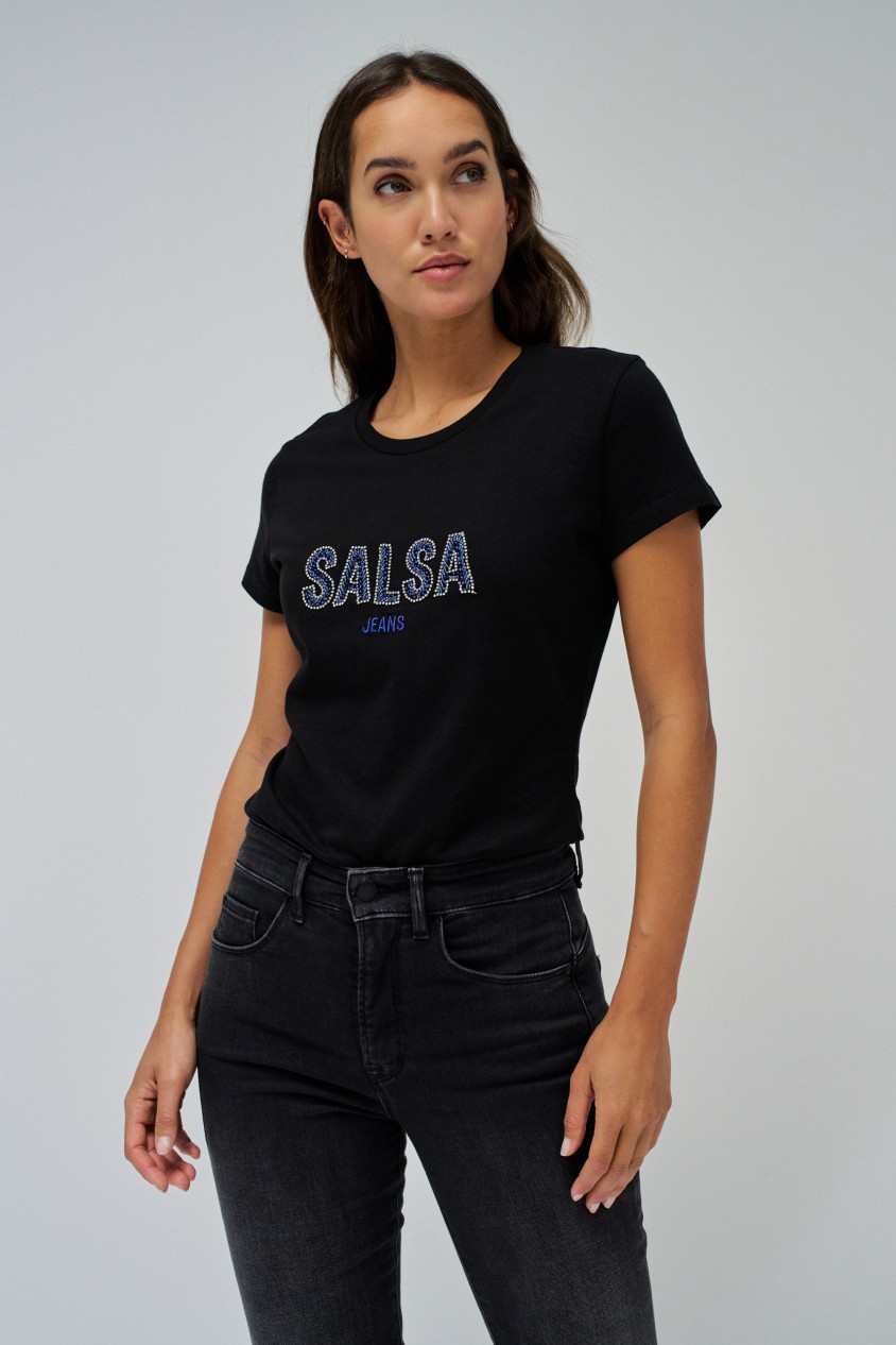 T-SHIRT WITH BRANDING