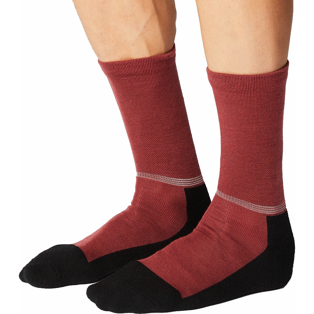 FINGERSCROSSED Merino Cycling Socks - Burgundy