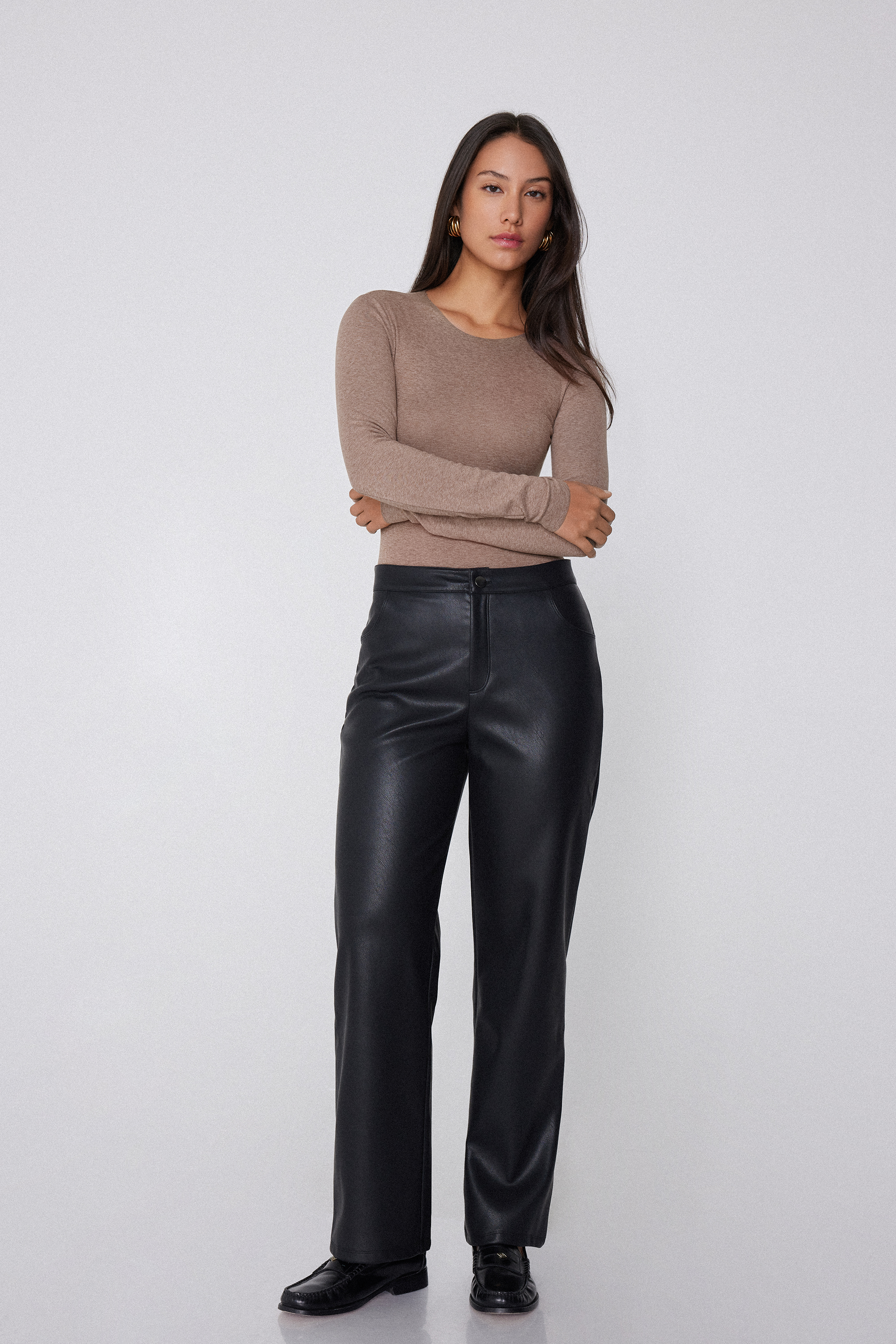 Invisible Therm Long Sleeve Round Neck Body