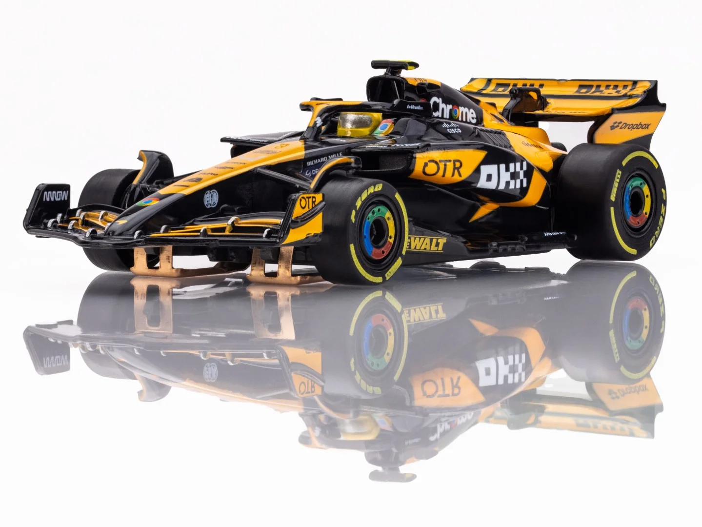 McLaren F1 MCL 38 #4 AU 2024 AFX #22103