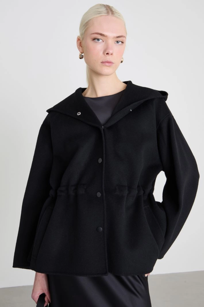 Short coat with hood - BLACK