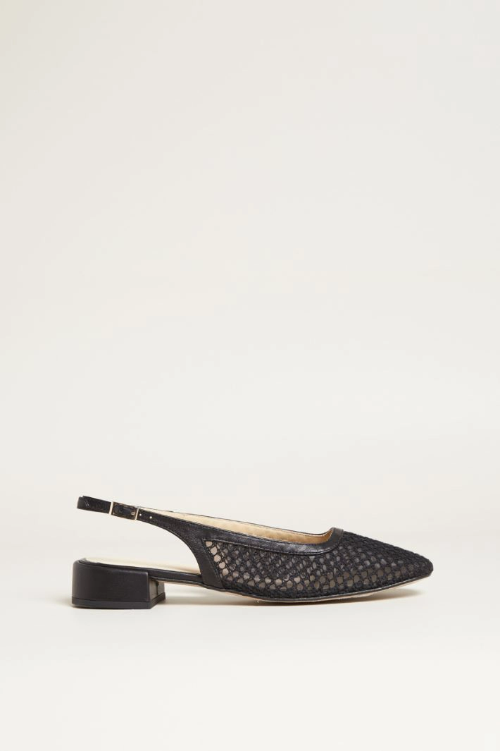 Textured slingbacks - BLACK
