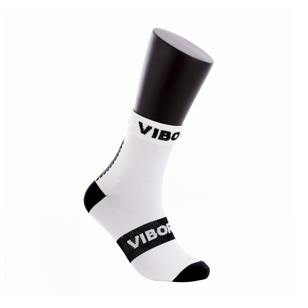 WHITE AND BLACK VIBOR-A KAIT ANKLE SOCKS