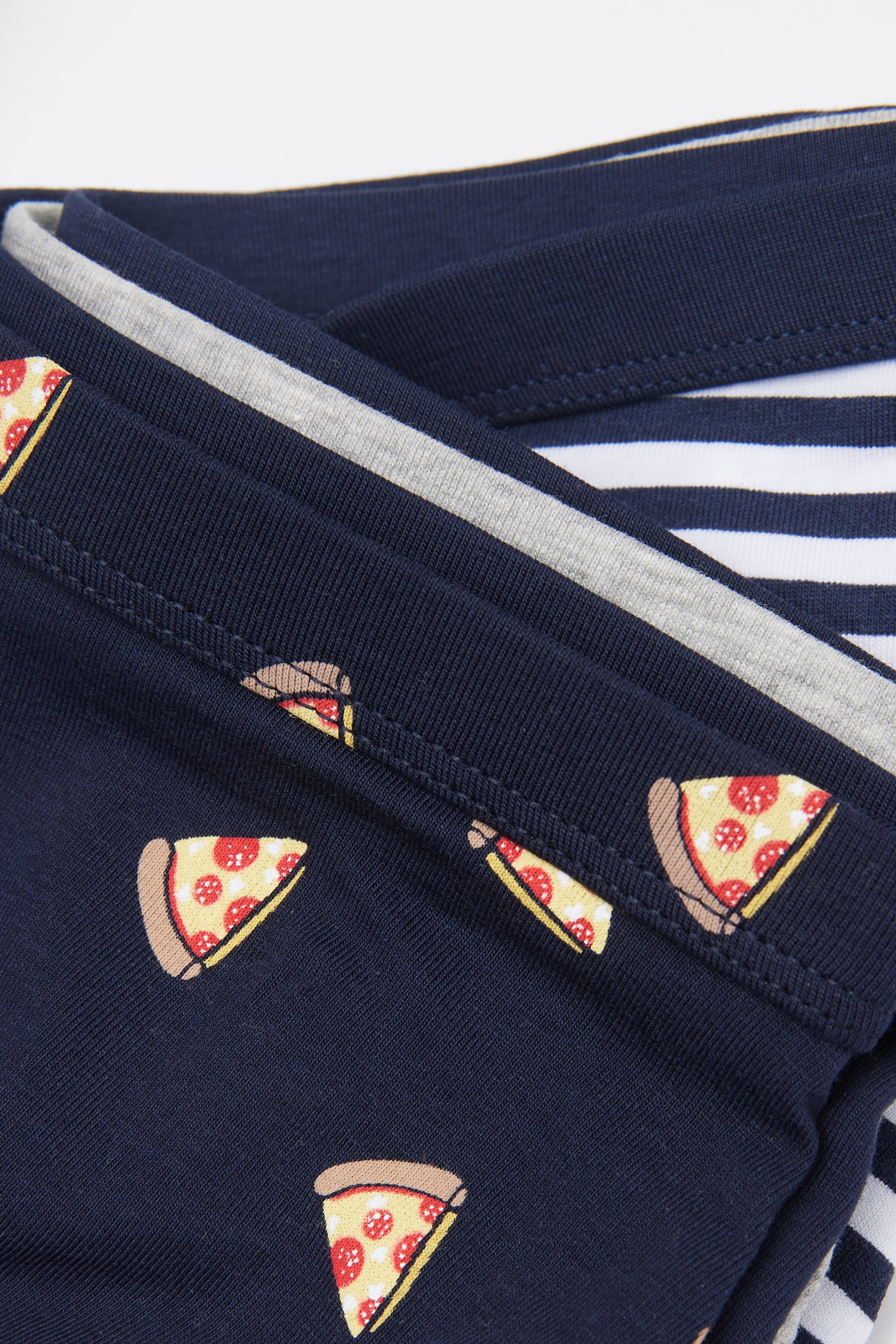 4 Pairs of Boys' Printed Cotton Briefs