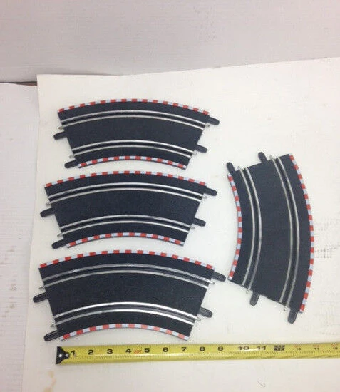 1/43 SCX Compact Outer Curve Track (4) SCX #31032, #70070, #5832B, #C10023X200