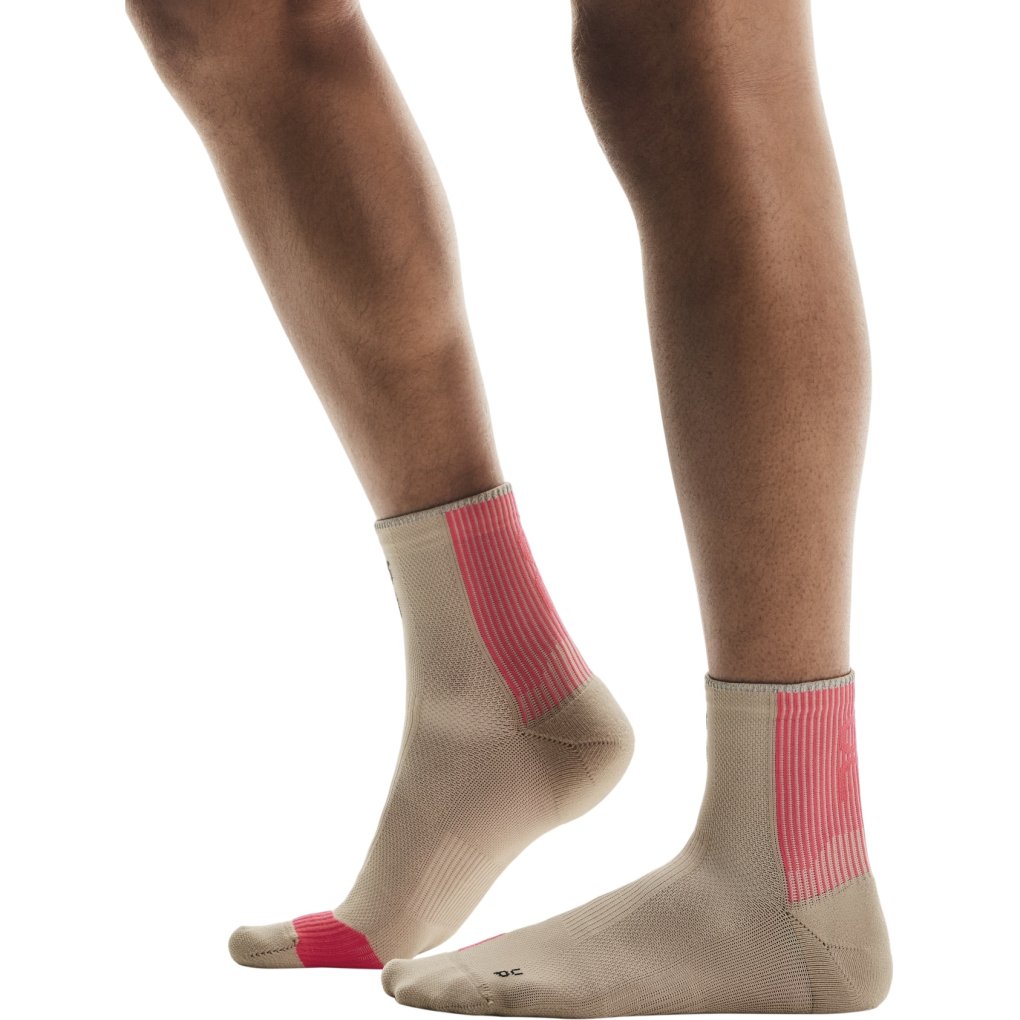 On Performance Run Mid Socks Unisex - Desert | Pink