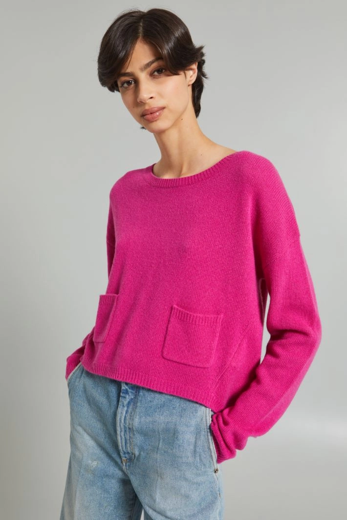 Boxy fit sweater with pockets - FUCHSIA