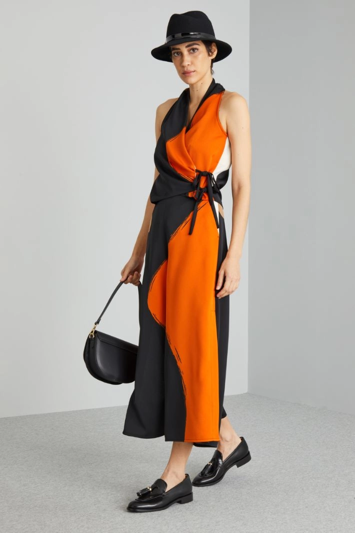 Halter neck top - BLACK ORANGE WHITE