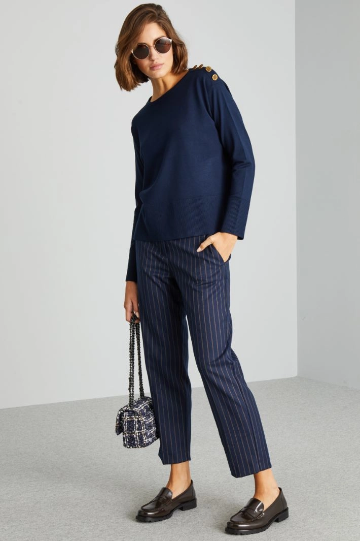 Boxy sweater with buttons - BLUE