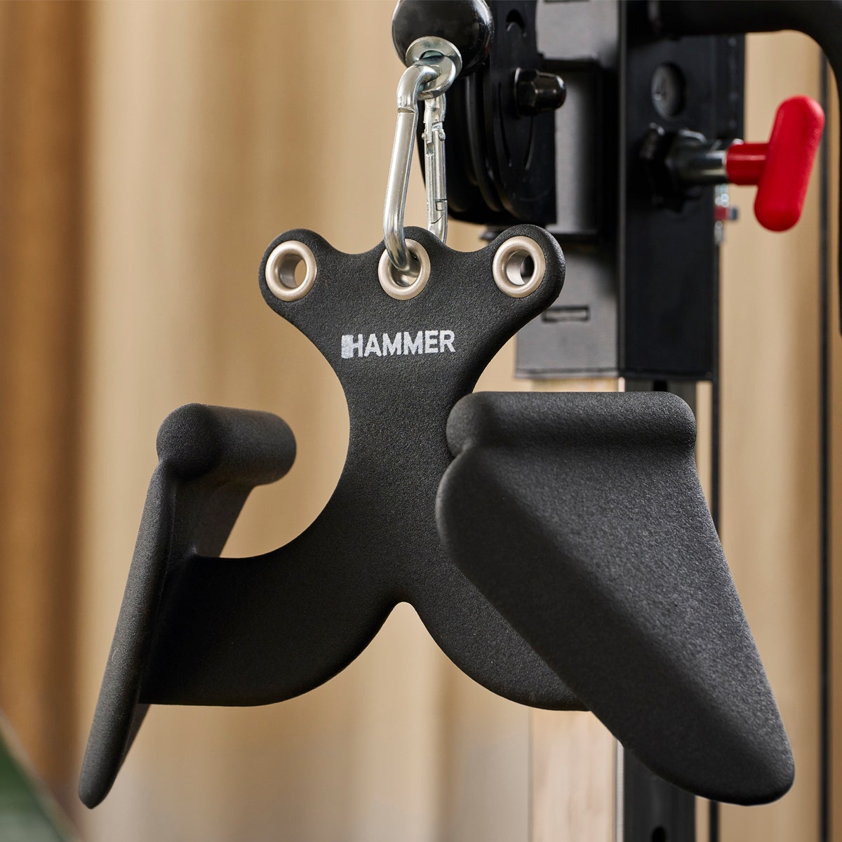 Latissimus grip performance