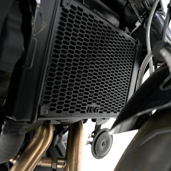 R&G Racing Pro radiator guard - blackSEE MOTO 650 650 NK - 2022 - 2024Ref: Rgr01943A / 1126636