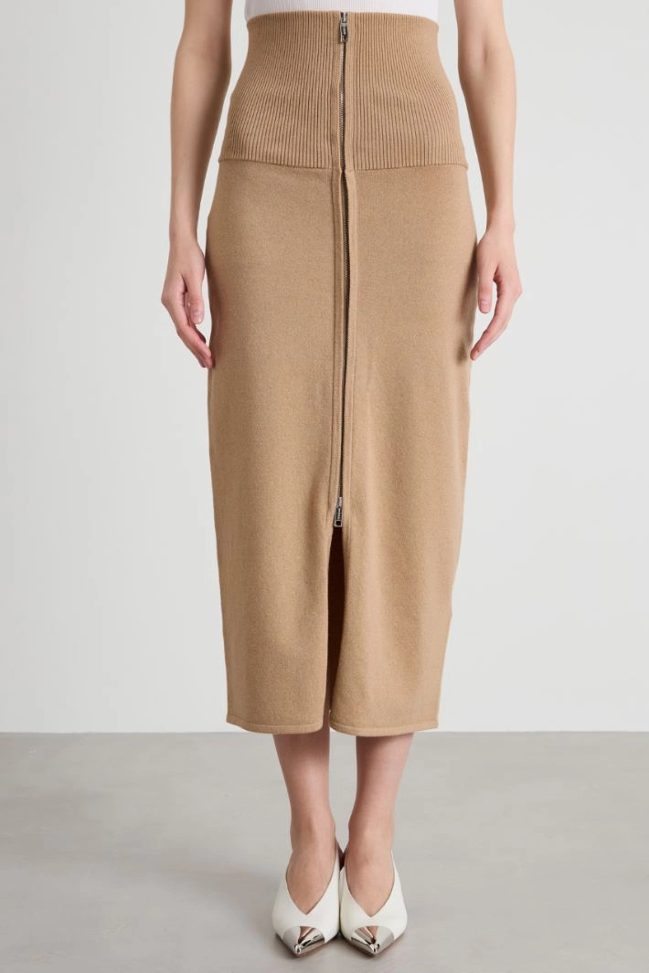 High-waisted skirt with basque - CAMEL