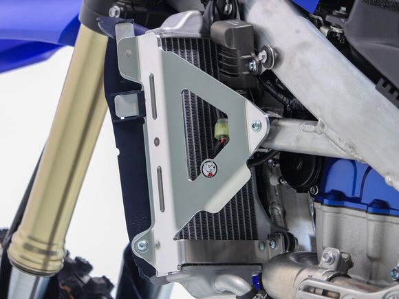 Axp aluminum radiator protection 4mmRef: XP00092A / 1124817