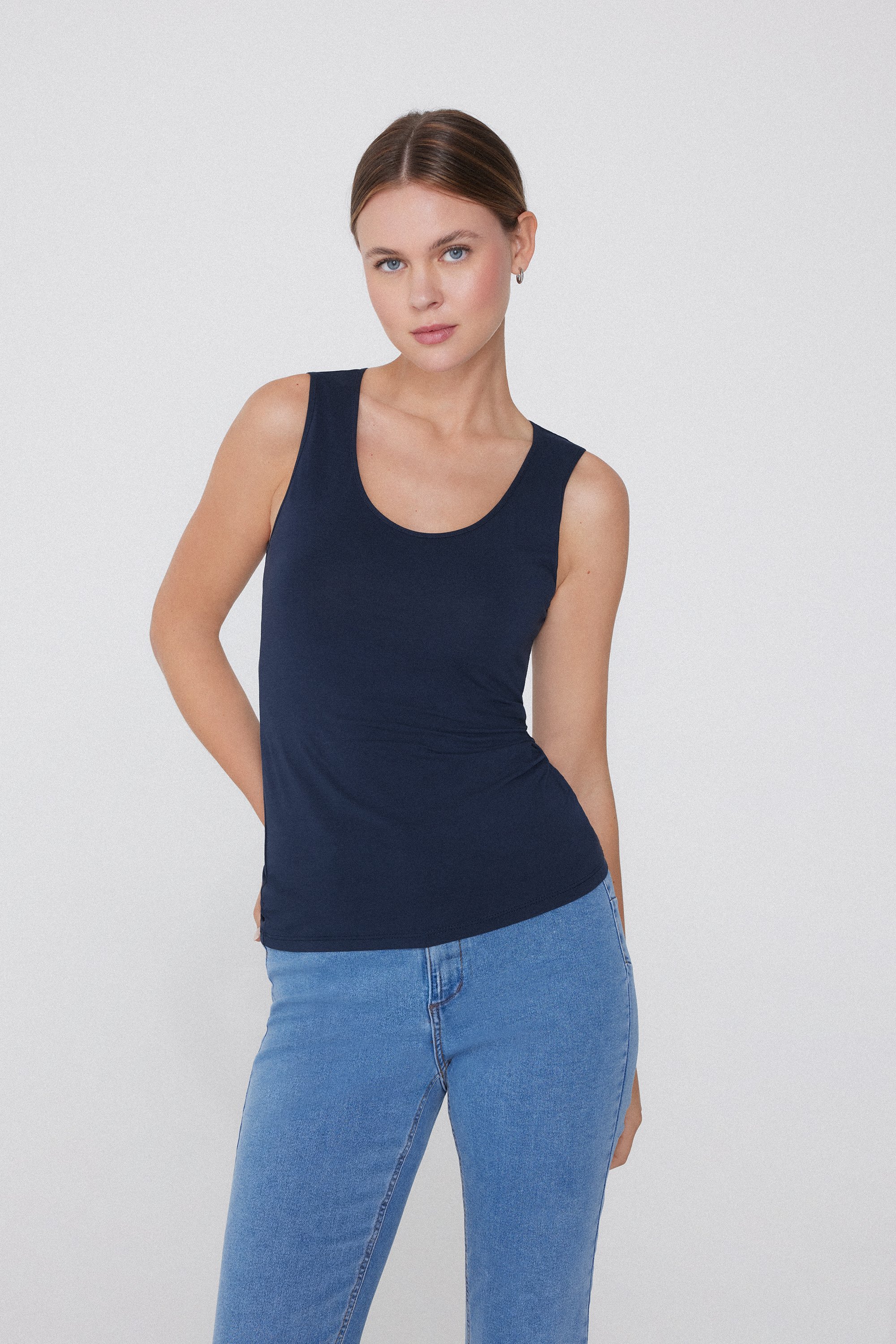Organic Cotton Camisole with Wide Shoulder Straps and Scoop Neck