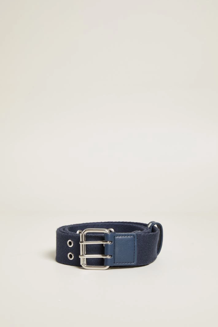 Eyelet-embellished belt - BLUE