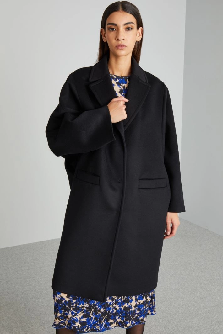Oversized pure wool coat - BLACK