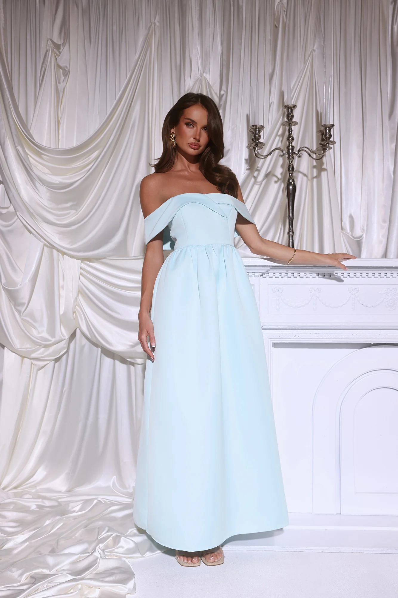 Outfit Spin Off Shoulder Maxi Dress Blue