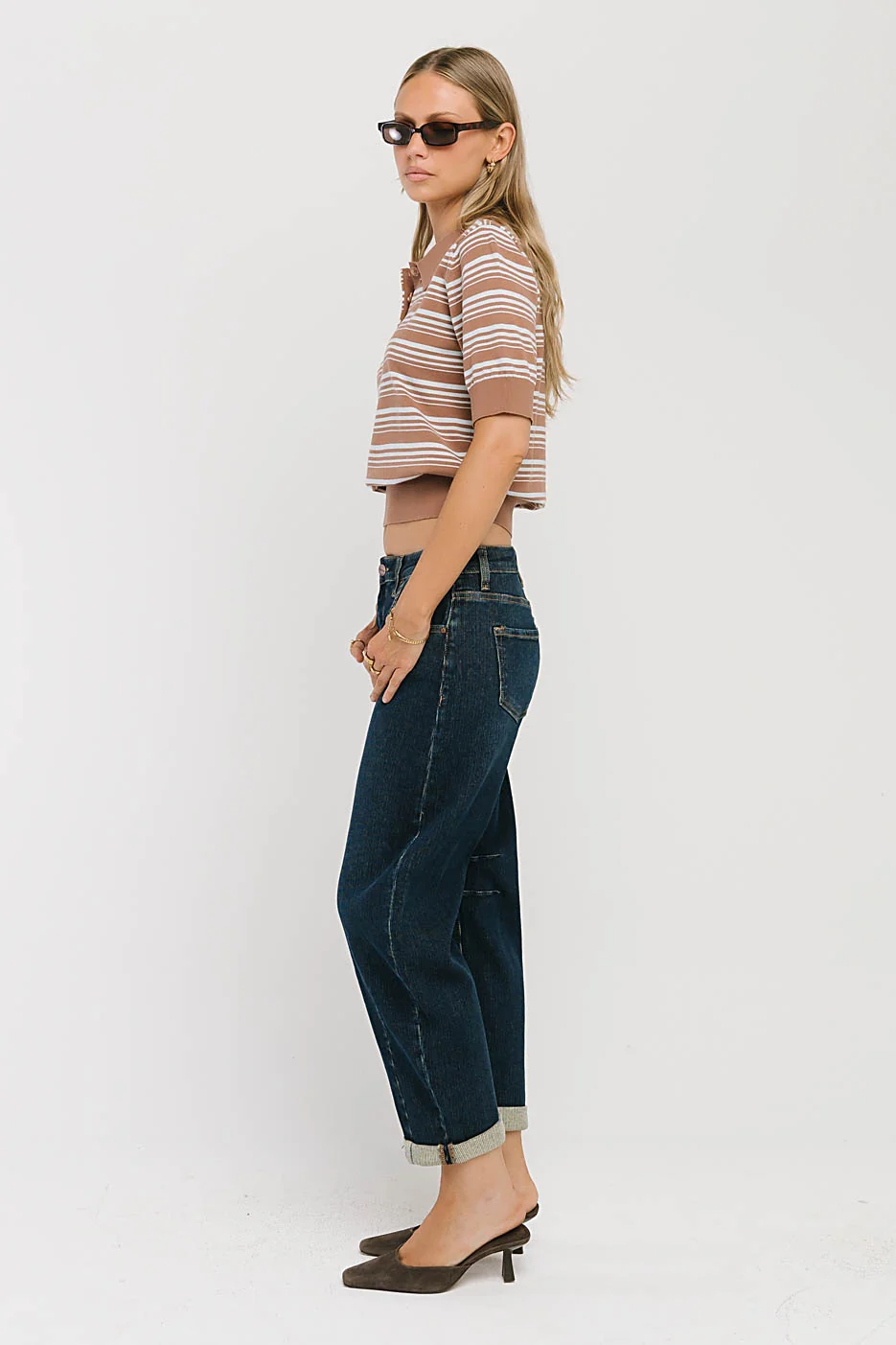 Zoe Mid Rise Barrel Jeans