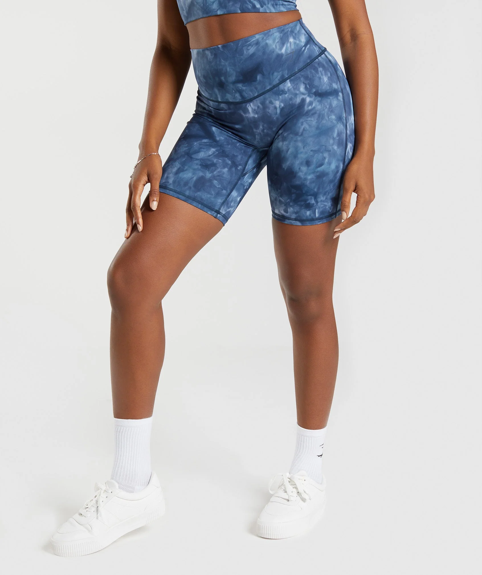 Elevate Cycling Shorts Lakeside Blue Spray Dye