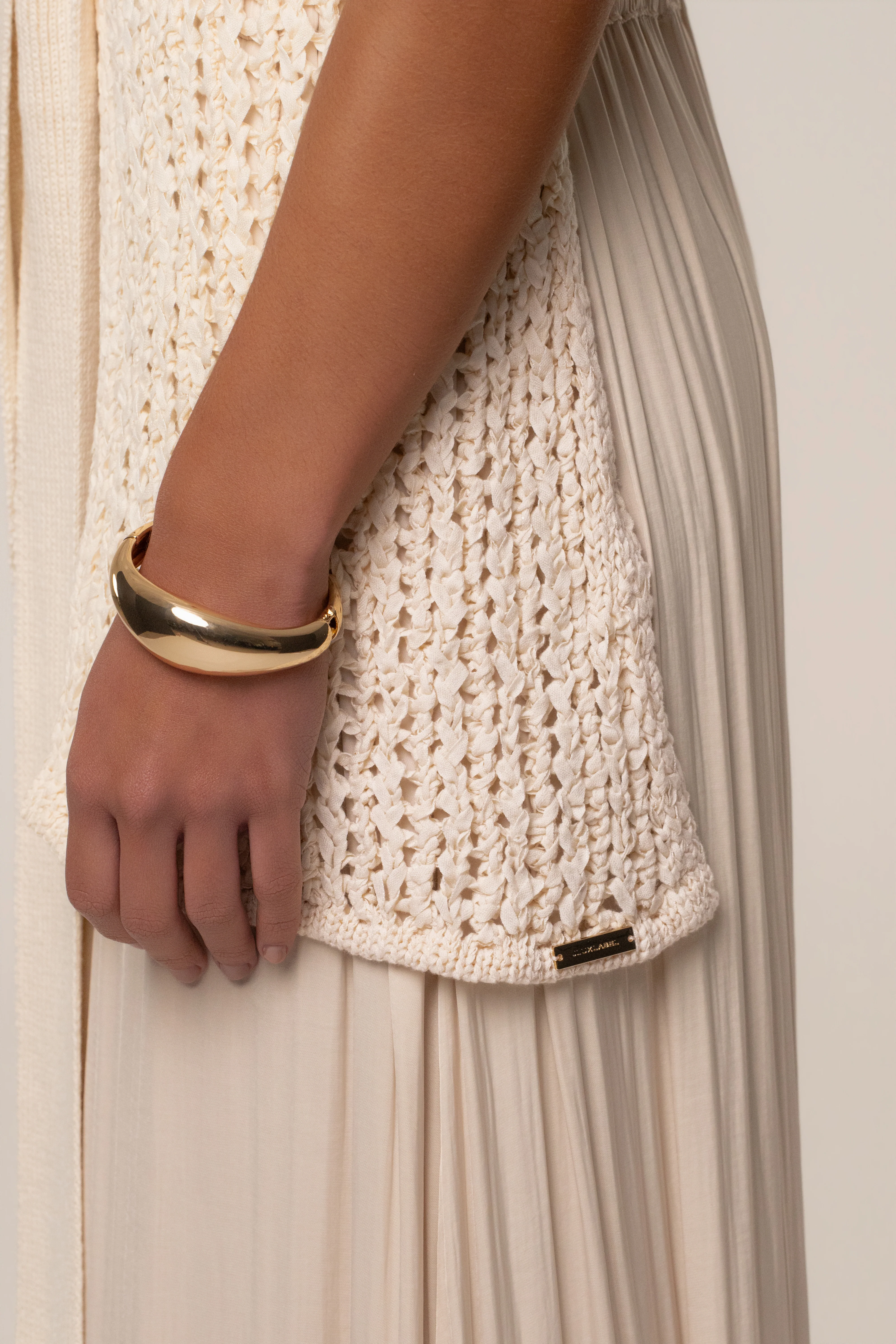 Gold Sabrina Hinge Bracelet