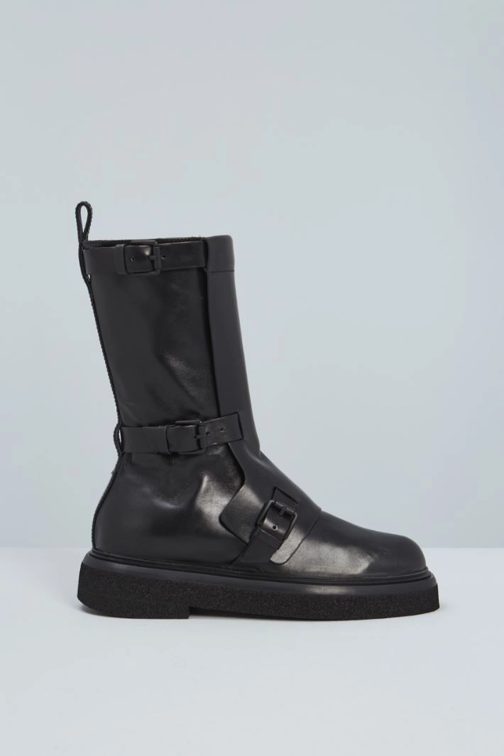 Leather biker boots with straps - BLACK