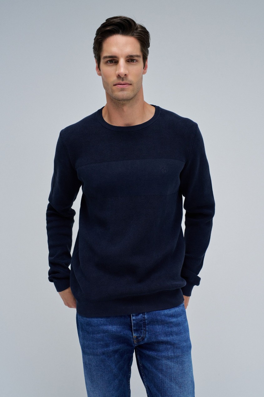 KNITTED SWEATER WITH TEXTURE