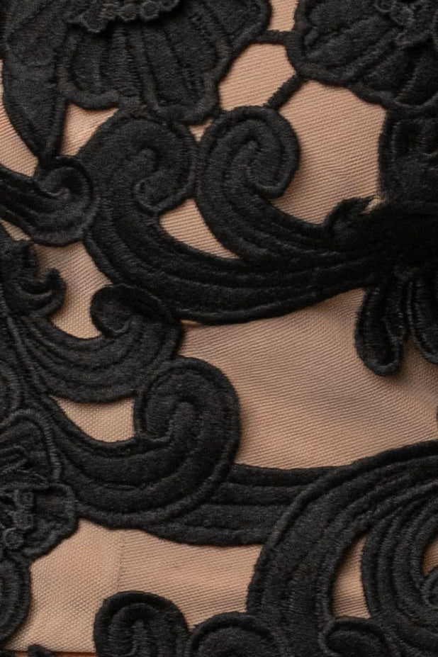 Black Anahi Embroidered Top
