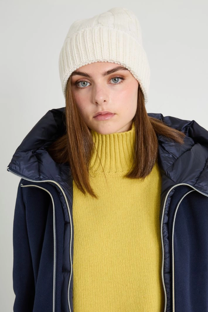 Wool braided beanie hat - CREAM