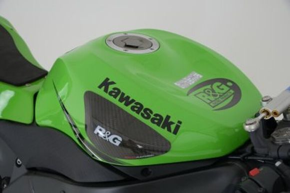 Tank protector R&G Racing Tank sliders - carbon Kawsaki ZX6-RRef: RGR00072A / 1110066