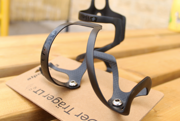 Alpcross Der Träger LT Carbon Bottle Cage - right