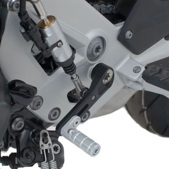 SW-MOTECH ADJUSTABLE gear selector - GrayRef: Fsc.07.945.10000 / Fsc.07.945.10001