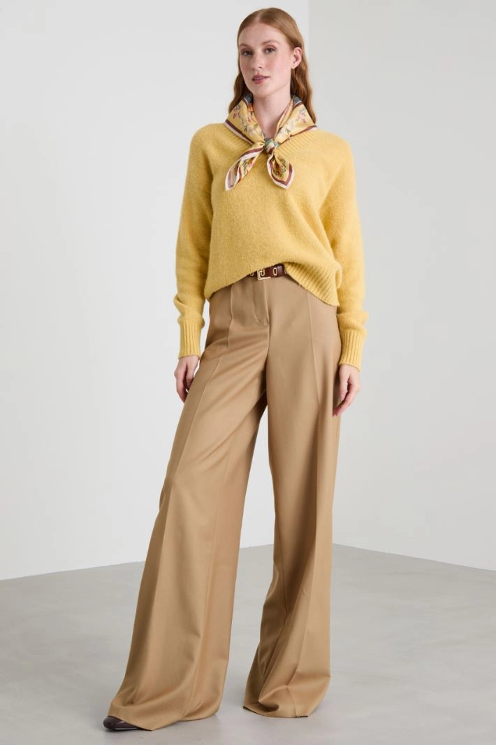 Alpaca and cotton V-neck sweater - YELLOW