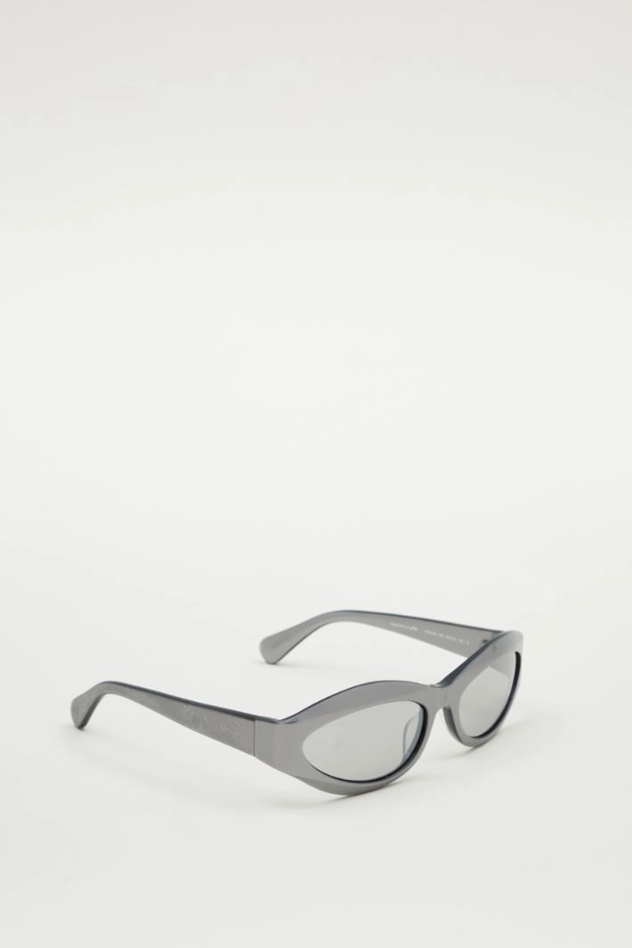 Almond sunglasses - GREY