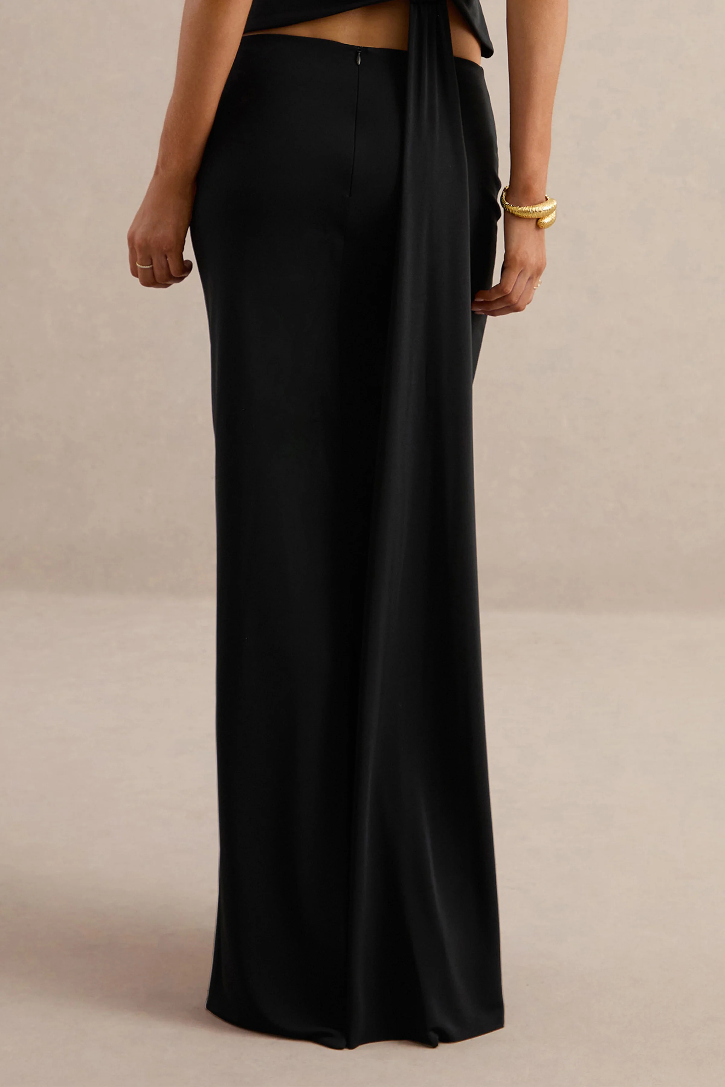Koralia | Black High Waist Maxi Skirt