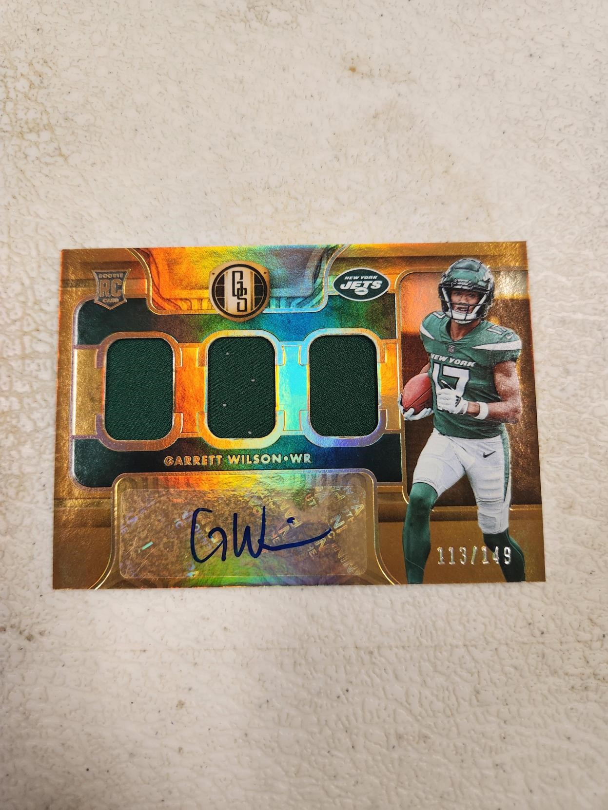 2022 Panini Gold Standard NFL Football Hobby Box