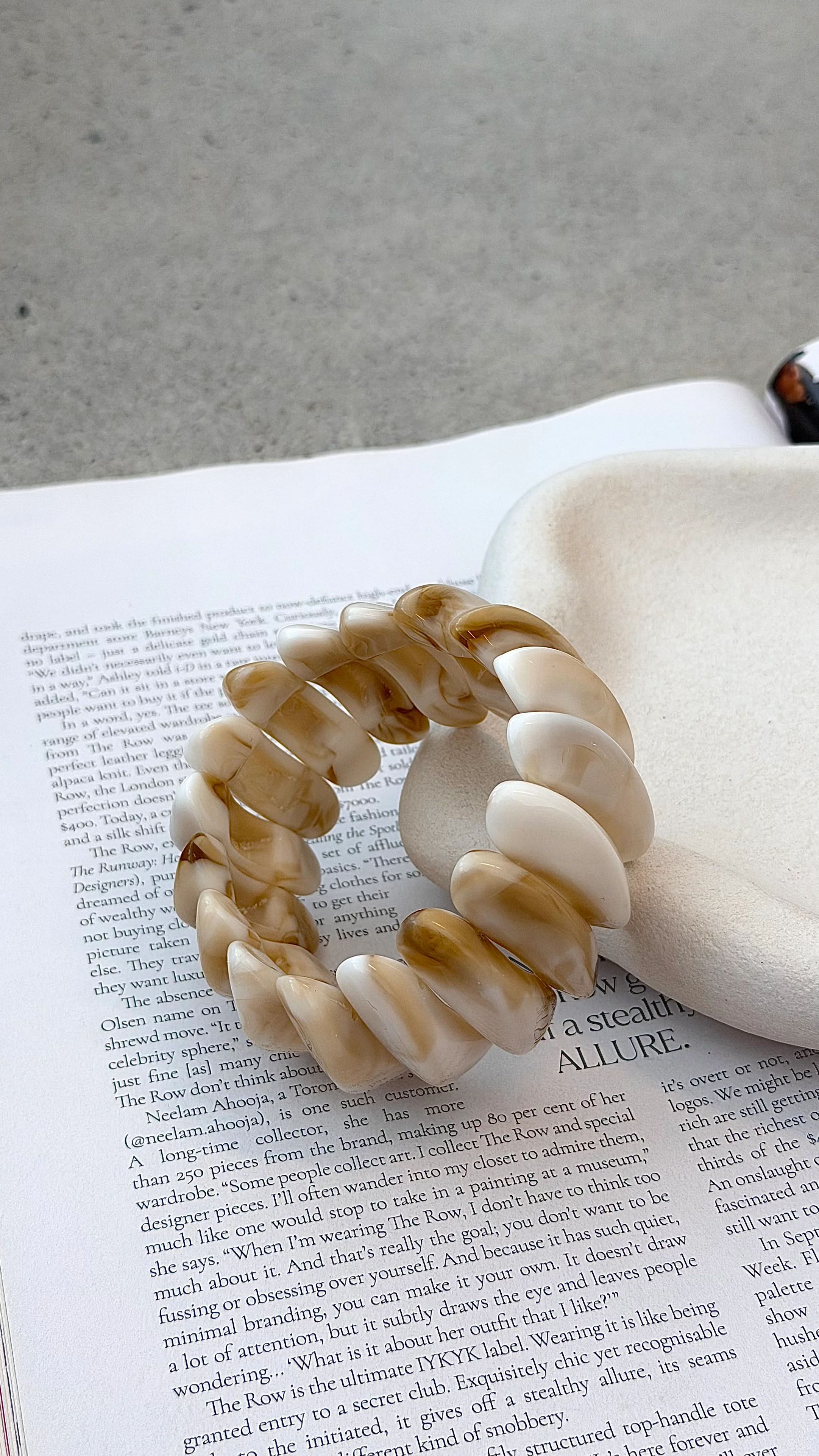 Destiny Stretch Bracelet - Cream Marble
