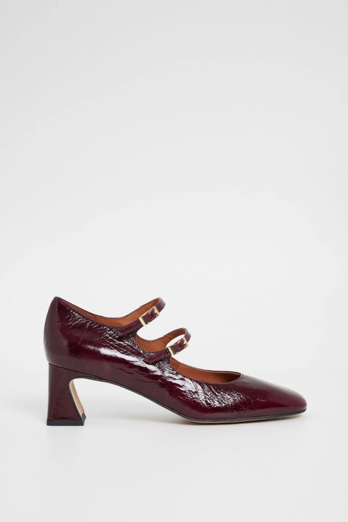 Patent leather pumps with straps - BORDEAUX