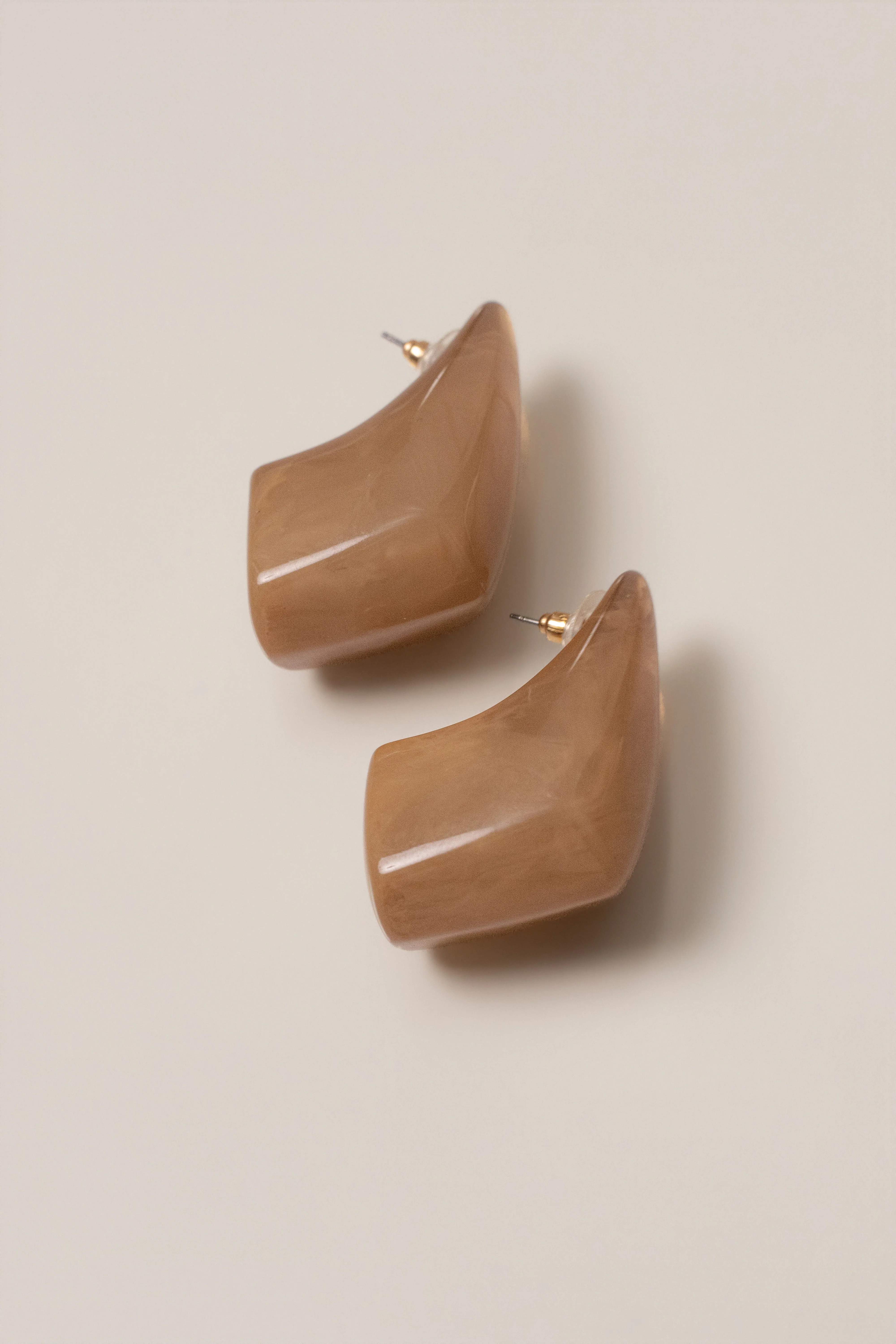 Beige Sculpt Resin Earrings