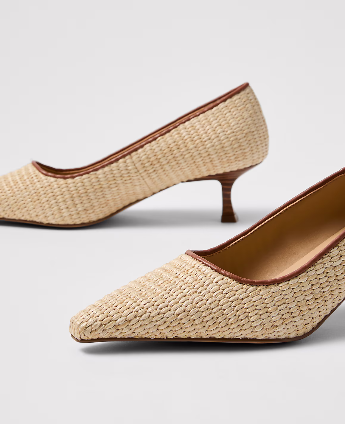 Straw Nip Toe Kitten Heel Pump