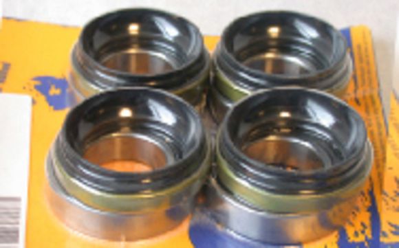 Wheel bearing Pivot works Front seal kitRef: Pk00163A / 1047620