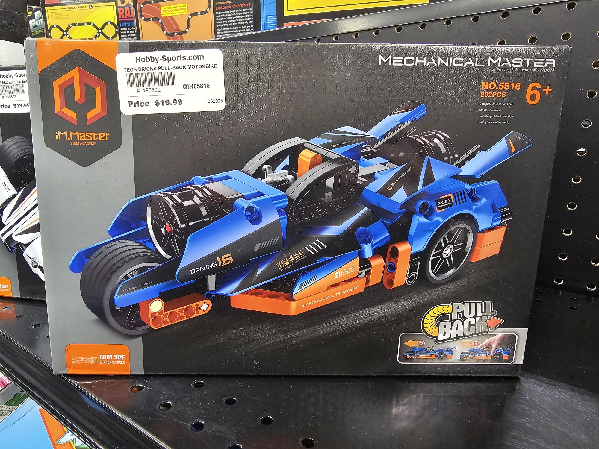 TECH BRICKS PULL-BACK MOTORBIKE