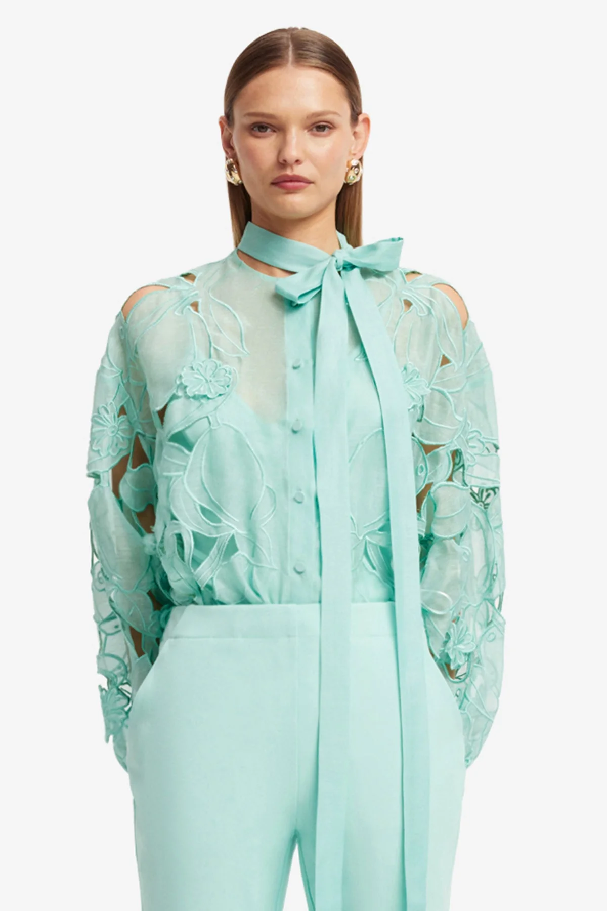 Elle Appliqué Blouse - Pale Turquoise