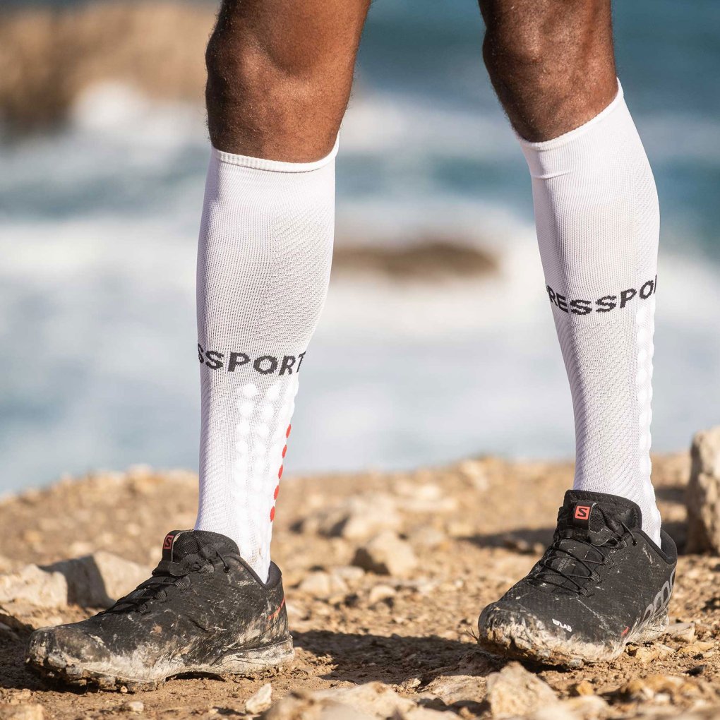 Compressport Full Run Compression Socks - white