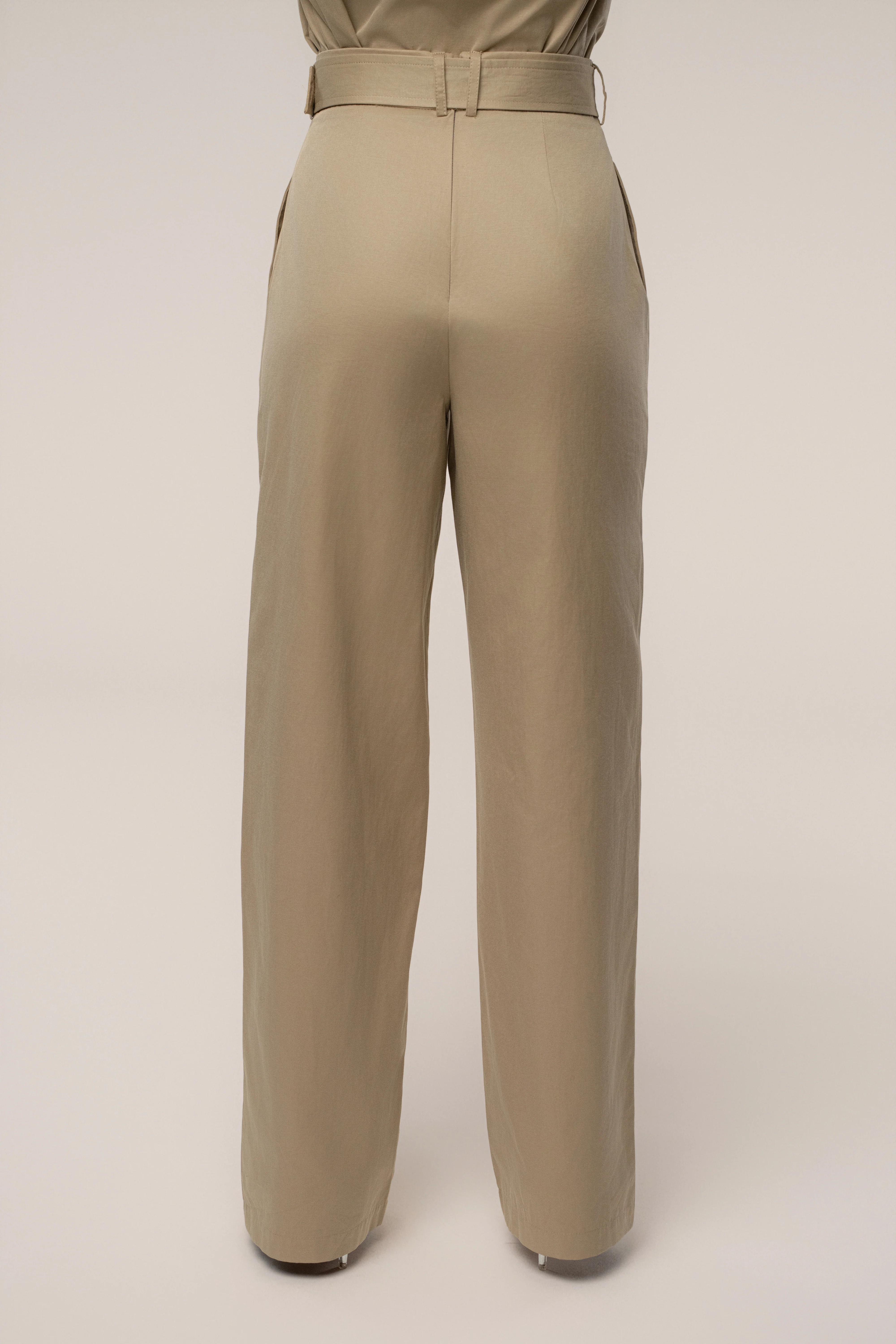 KhaKi Uncharted Belted Trouser