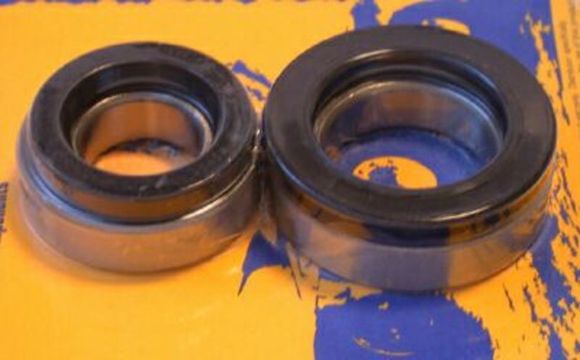 Pivot works Wheel Bearing Rear Seal KitYAMAHA 250 YFB 250 TIMBERWOLF 2WD - 1994 - 1996 - 1998Ref: Pk00142A / 1047565