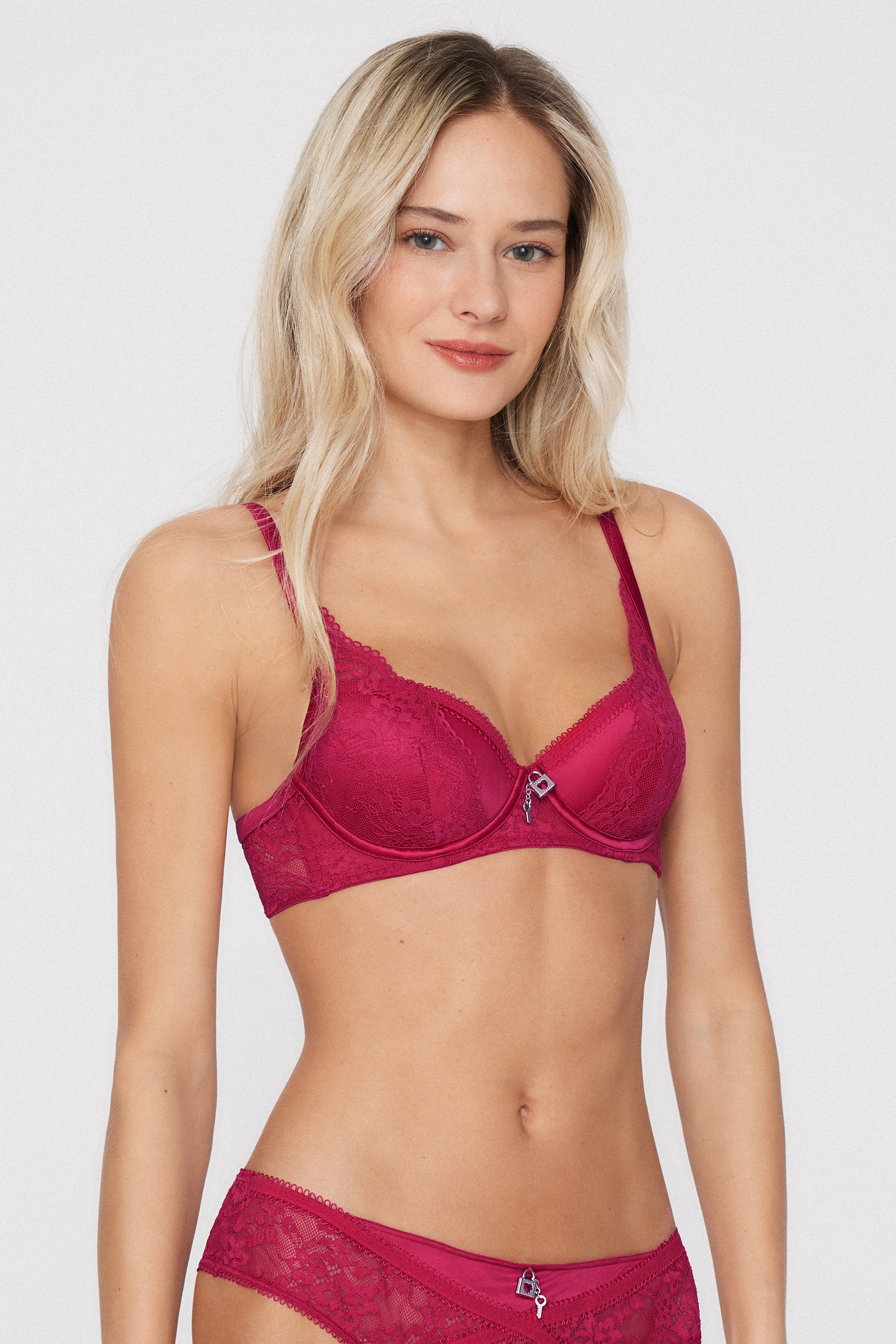 Wien Secret Love Slightly Padded Balconette Bra