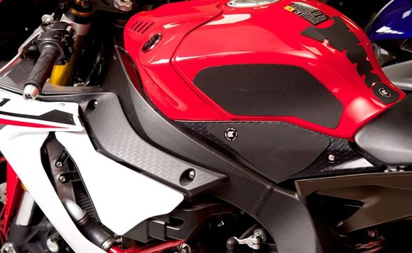 R&G Racing Eazi-Grip Pro Tank Grip Kit - BlackRef: RGR02044A / 1129280001